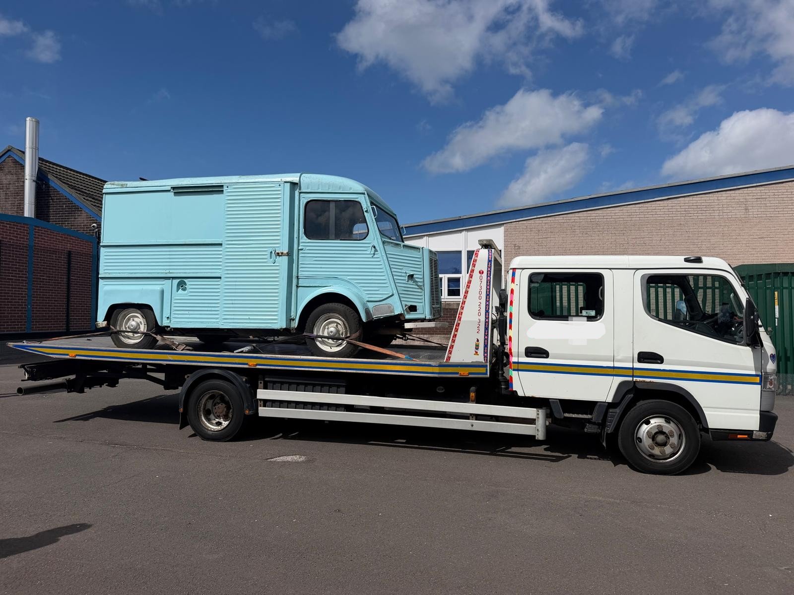 Vintage Citroen H Van Recovery